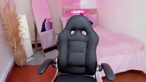 nahemot_sadish online show from March 1, 2026, 12:12 am