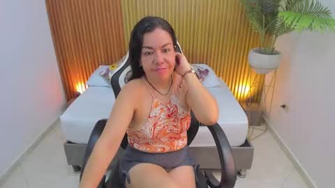 N A H I A online show from February 27, 2025, 5:24 am