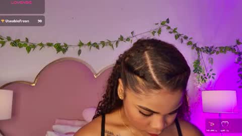 NahiaraReina  online show from July 3, 2026, 2:01 pm