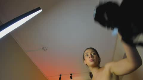 Snapshot of nahimithompson chatting on May 20, 2026, 7:20 pm Nahimi online show from May 20, 2026, 7:20 pm