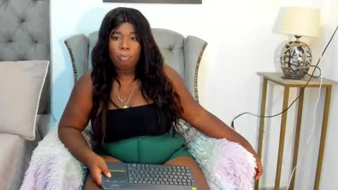 Snapshot of nahirobyy_ebonyy chatting on November 4, 2025, 7:02 pm nahirobyy ebonyy online show from November 4, 2025, 7:02 pm