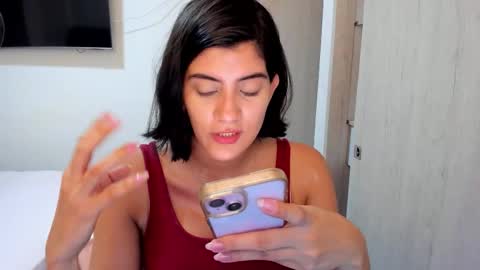 independent model online show from February 13, 2026, 11:45 pm