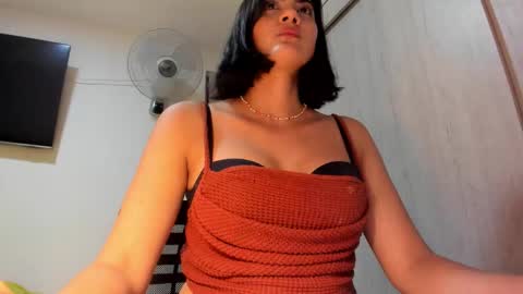 independent model online show from March 28, 2026, 6:07 pm