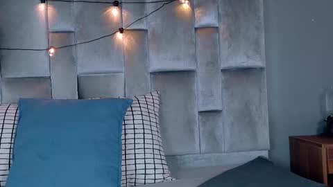  VICTORIA  online show from January 13, 2026, 7:41 pm