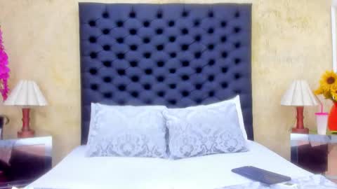 Nahomi  online show from February 17, 2026, 1:40 pm