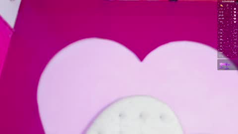 Snapshot of nahomyroberts chatting on January 17, 2025, 12:42 pm Nahomy Roberts online show from January 17, 2025, 12:42 pm