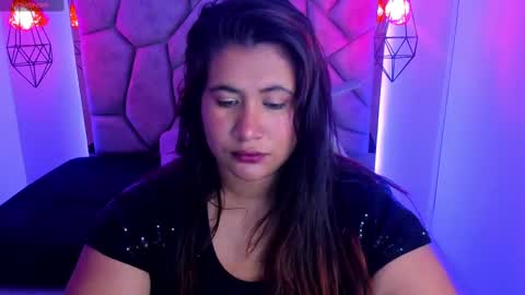 Snapshot of naia_karter chatting on January 6, 2025, 6:52 pm online show from January 6, 2025, 6:52 pm