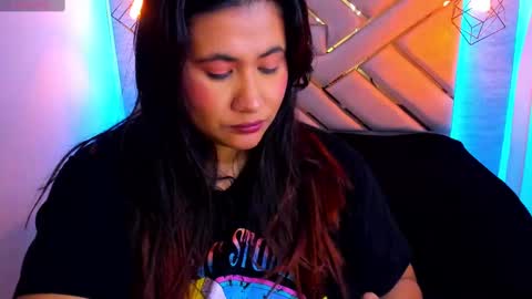 Snapshot of naia_karter chatting on January 18, 2025, 9:34 pm online show from January 18, 2025, 9:34 pm