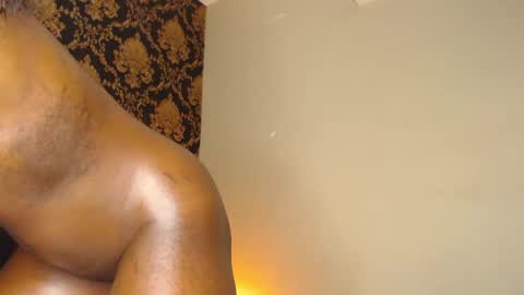 Naia online show from September 25, 2025, 6:11 pm