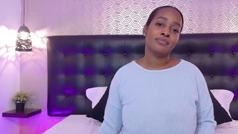 Snapshot of naiaramasson_ chatting on June 3, 2026, 11:57 am naiaramasson_ online show from June 3, 2026, 11:57 am
