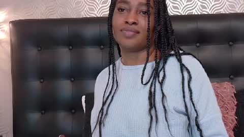 Snapshot of naiaramasson_ chatting on July 17, 2026, 12:12 pm naiaramasson_ online show from July 17, 2026, 12:12 pm