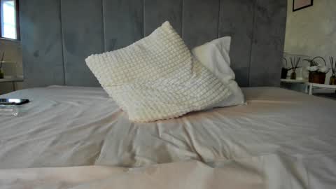 Snapshot of naila18 chatting on January 22, 2025, 9:35 am Naila online show from January 22, 2025, 9:35 am