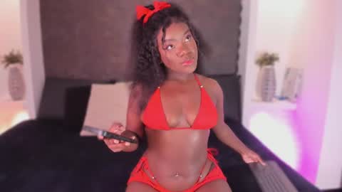 Snapshot of naina_deivis33 chatting on June 24, 2026, 4:00 am naina deivis33 online show from June 24, 2026, 4:00 am
