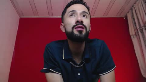 Snapshot of nainpaulo chatting on November 25, 2025, 1:16 am nainpaulo online show from November 25, 2025, 1:16 am