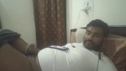 NAIRANANDU28 online show from April 25, 2026, 6:38 pm