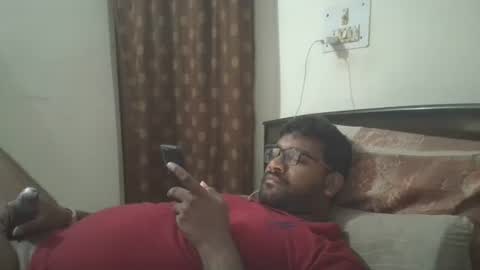 Snapshot of nairanandu28 chatting on May 8, 2026, 6:19 am NAIRANANDU28 online show from May 8, 2026, 6:19 am