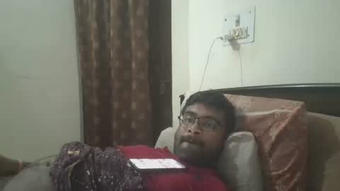 Snapshot of nairanandu28 chatting on May 9, 2026, 10:53 am NAIRANANDU28 online show from May 9, 2026, 10:53 am