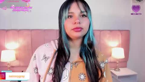 nairovy_1 online show from January 14, 2026, 11:38 am