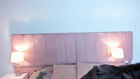 nairovy_1 online show from March 17, 2026, 10:07 am