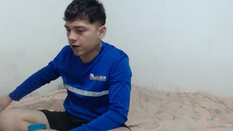 naisha and axel2 online show from October 2, 2025, 5:14 am