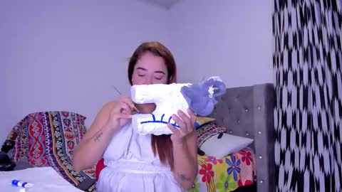 Snapshot of naive_natty1 chatting on February 2, 2026, 10:14 am Natalia Flores online show from February 2, 2026, 10:14 am