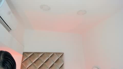 INSTAGRAM  m2221     online show from December 27, 2024, 12:01 pm