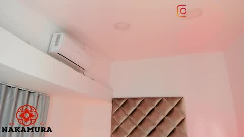 INSTAGRAM  m2221     online show from February 14, 2025, 11:31 am