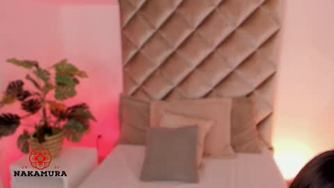 INSTAGRAM  m2221     online show from November 11, 2025, 2:33 am