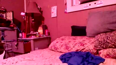 thethrill online show from November 16, 2025, 11:10 pm