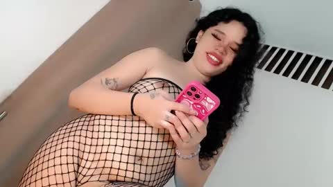 naked_weapon1 online show from December 11, 2024, 5:59 pm