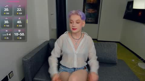 Snapshot of nakishacroshaw chatting on September 13, 2025, 11:10 am Kate online show from September 13, 2025, 11:10 am