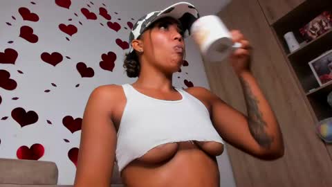 Nala Grey online show from April 22, 2026, 12:18 pm