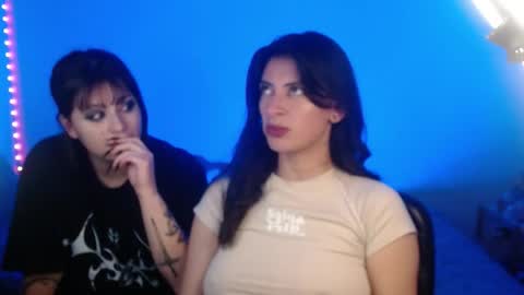 Snapshot of nala_saphir chatting on November 7, 2025, 5:18 am nala_saphir online show from November 7, 2025, 5:18 am