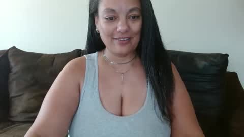 Snapshot of nala_thickk chatting on February 11, 2025, 8:20 pm Nala Thickk online show from February 11, 2025, 8:20 pm