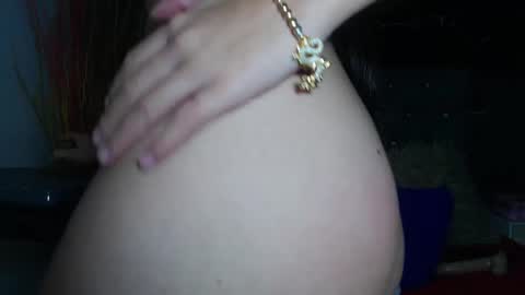 Snapshot of nalaroy chatting on December 7, 2024, 8:22 am NALAROY online show from December 7, 2024, 8:22 am