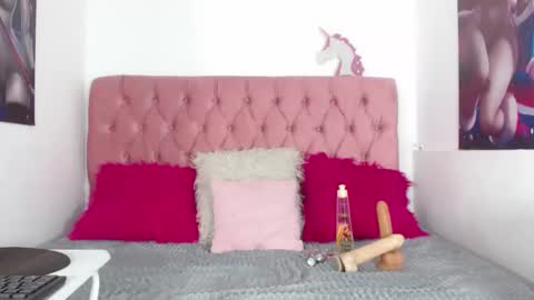 Snapshot of nalaroy chatting on November 7, 2025, 4:45 am NALAROY online show from November 7, 2025, 4:45 am