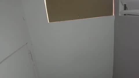 NALAROY online show from March 10, 2026, 9:09 pm