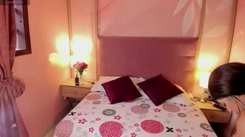 Snapshot of nami_russo chatting on November 30, 2025, 11:58 am NAMI online show from November 30, 2025, 11:58 am