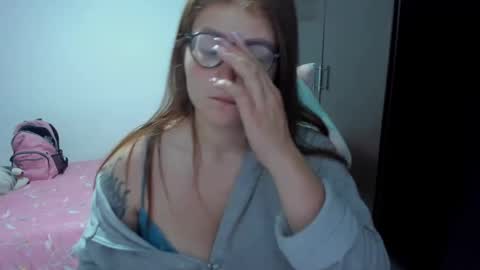 Nami online show from March 4, 2025, 1:55 am