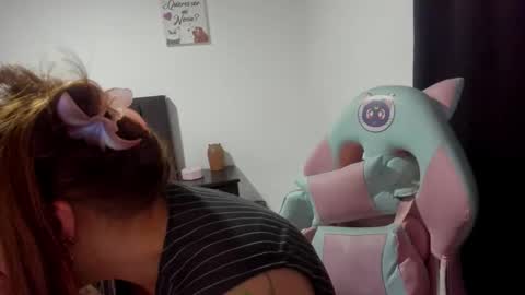 Nami online show from November 3, 2025, 1:29 am