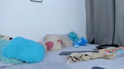 Snapshot of namibergman_ chatting on January 15, 2025, 1:34 am N A M I - OF namibergmant online show from January 15, 2025, 1:34 am