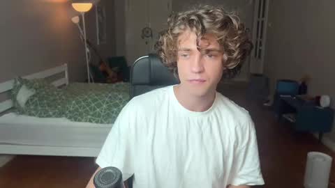 Georges online show from February 14, 2025, 3:15 pm