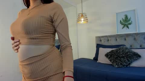 Snapshot of namisunny chatting on November 4, 2025, 6:40 pm nami online show from November 4, 2025, 6:40 pm