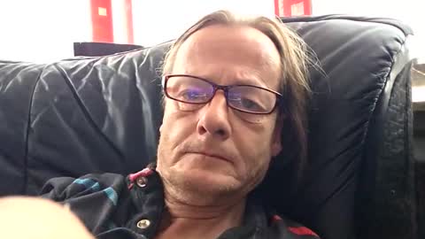 Snapshot of namorreyeb chatting on October 4, 2025, 11:52 am namorreyeb online show from October 4, 2025, 11:52 am