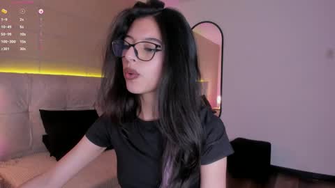 Nana  online show from January 15, 2026, 5:38 pm