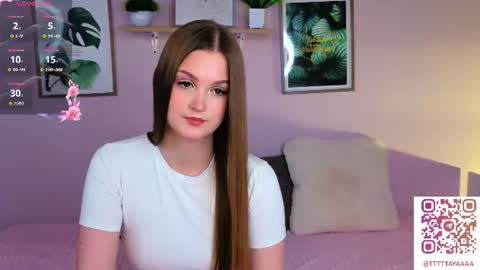 Snapshot of nanami_v02 chatting on July 7, 2026, 8:46 pm Maeve online show from July 7, 2026, 8:46 pm