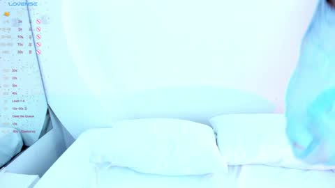 Snapshot of nanaosaky chatting on December 27, 2024, 3:59 pm NanaOsaky online show from December 27, 2024, 3:59 pm