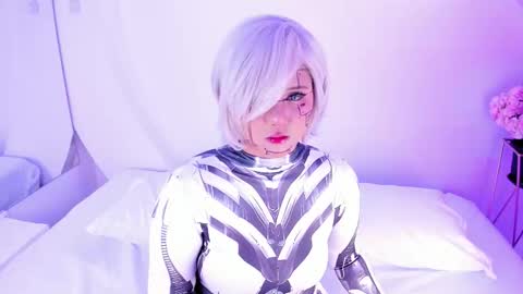 NanaOsaky online show from December 5, 2025, 12:25 pm