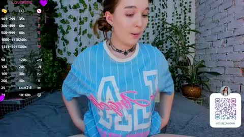 Snapshot of nancycaseys chatting on March 10, 2025, 9:10 am Luna online show from March 10, 2025, 9:10 am