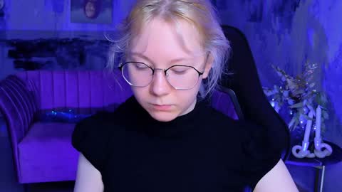 Snapshot of nancymartinez chatting on December 31, 2024, 5:00 am nancymartinez online show from December 31, 2024, 5:00 am